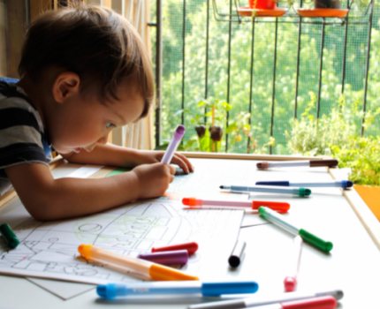 Wprowadzanie dziecka w świat Montessori