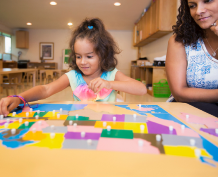 Montessori i edukacja epecjalna: wspieranie dzieci z różnymi potrzebami edukacyjnymi
